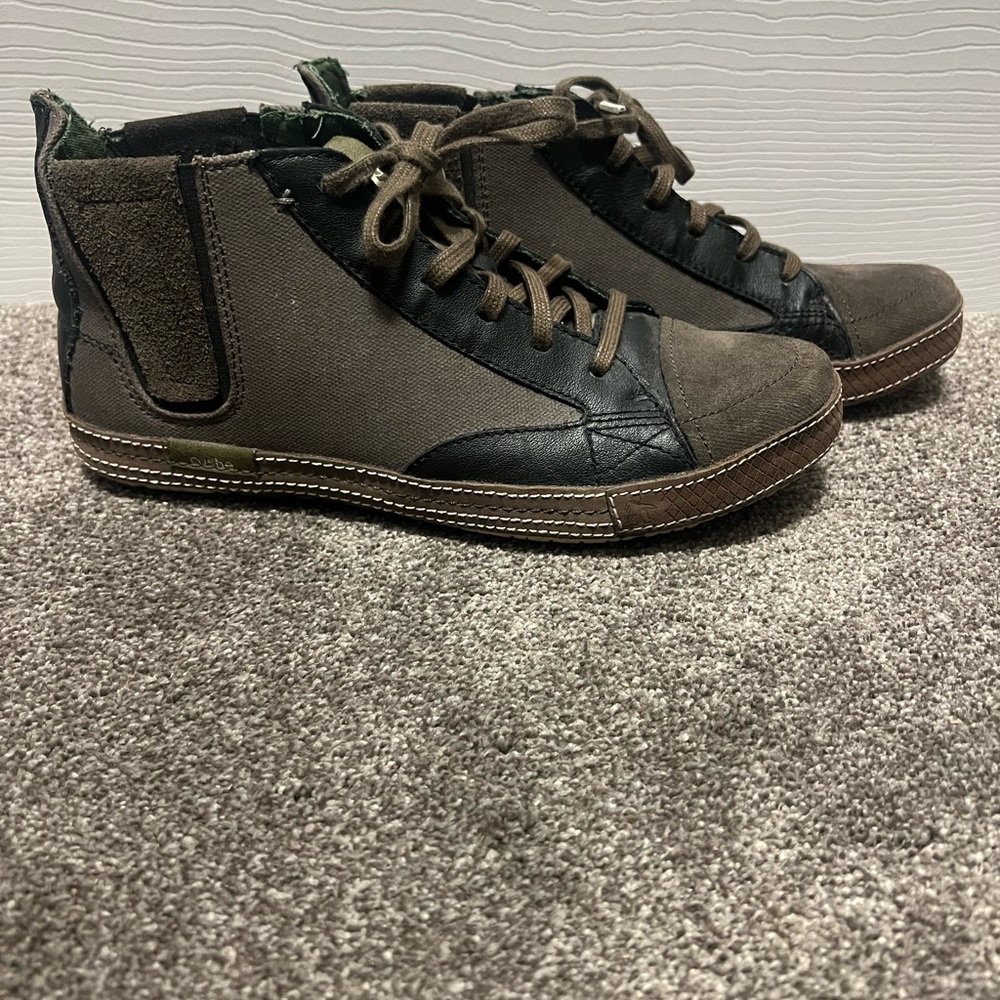 Cushe Shumakers Mark Hi Mens Shoes